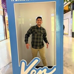 Meet your Posher, Jesus